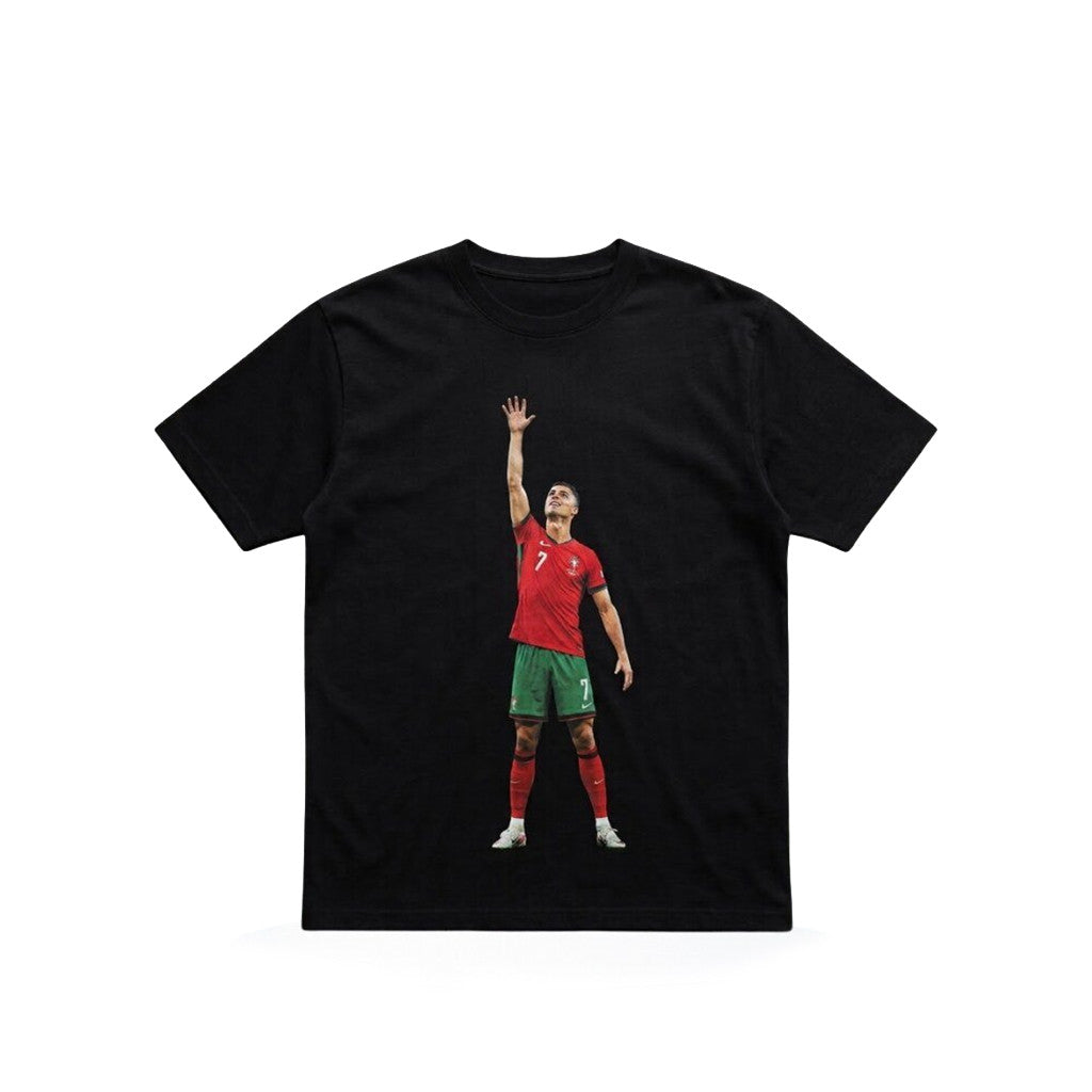 Portugal Cristiano Ronaldo Cr7 Reaching To Trophy World Cup 2026 Shirt Gifts For Ronaldo Fan - Merchluma