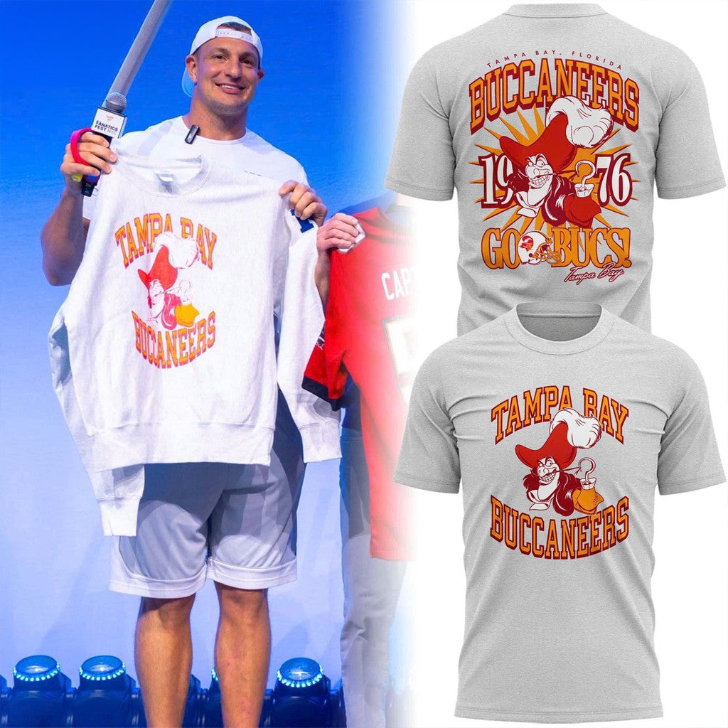 Tampa Bay Buccaneers X Captain Hook T-Shirt 2026 Buccaneers Merch Gift For Football Lovers - Merchluma
