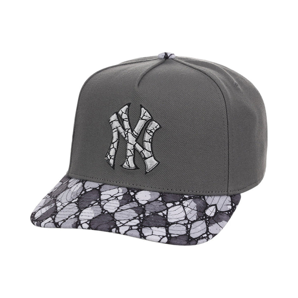 Lids Hat Drop Fanatics Fest Merch New York Yankees Concrete Jungle Hat Embroidered Fan Merch - Merchluma