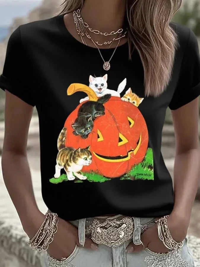 Women's Halloween Pumpkin T-Shirt Graphic Halloween Shirts Gift Ideas For Her - Merchluma