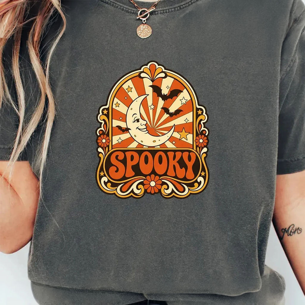 Spooky Shirt Vintage Moon And Bats Shirt Groovy Halloween Gifts For Wife - Merchluma