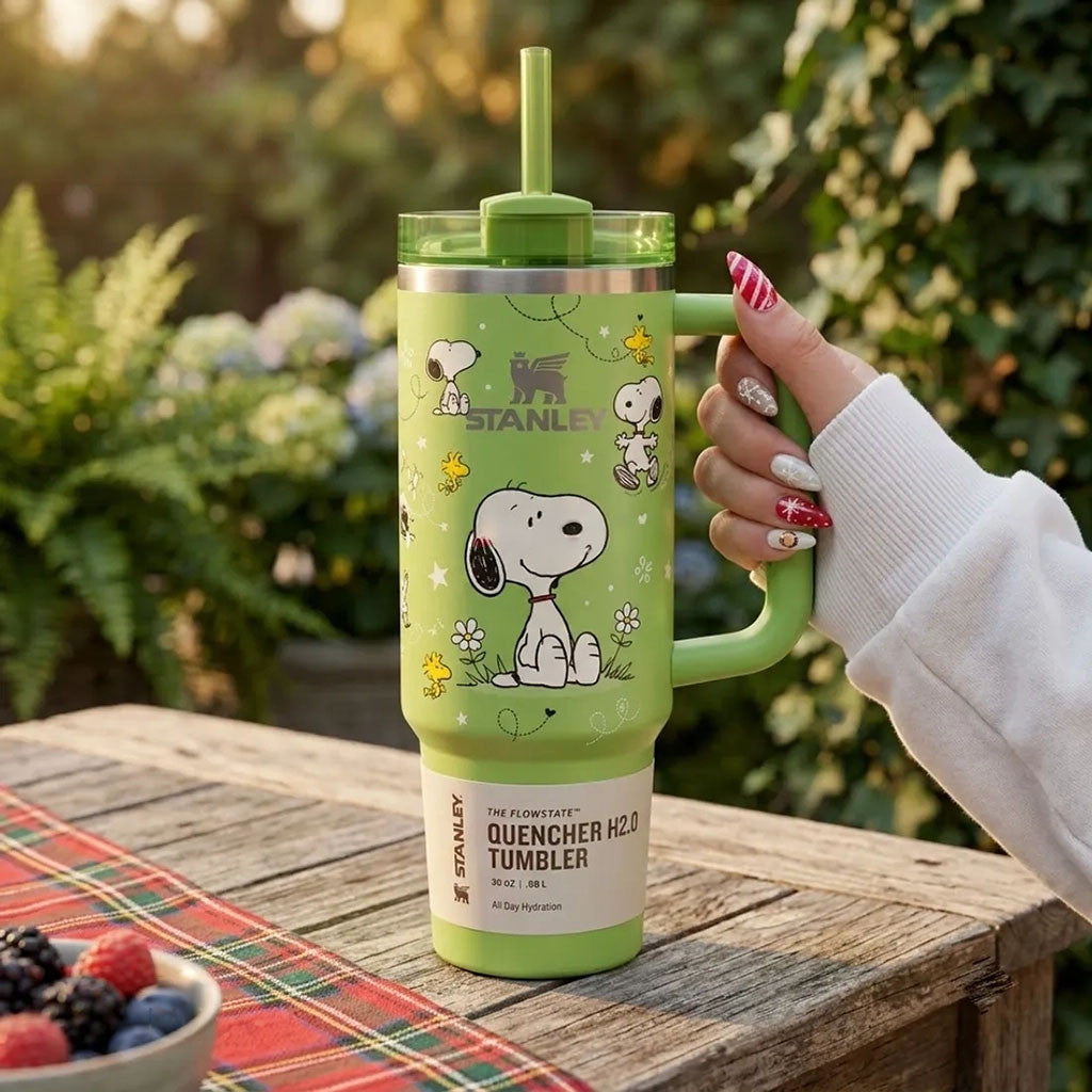 Snoopy x Peanuts Green Tumbler Cute Cartoon Cup Gifts For Snoopy Fans - Merchluma
