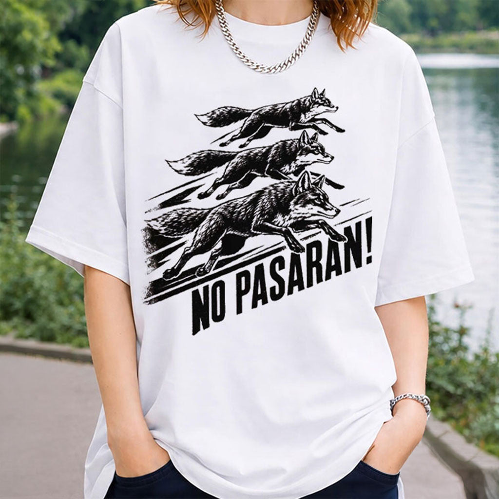 No Pasaran Fox Shirt Three Running Foxes Anti Fascist TShirts Cool Gifts For Patriots - Merchluma