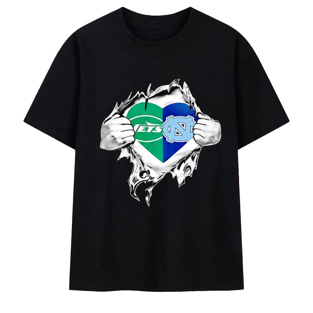 New York Jets And North Carolina Tar Heels Merch Mashup Heart With Superman Chest Rip T-Shirt - Merchluma