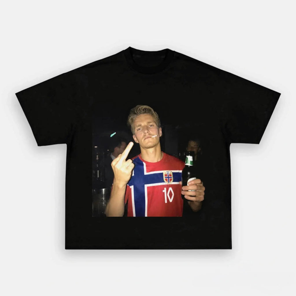 Martin Odegaard T-Shirt Middle Finger Shirt Norway World Cup 2026 Merch Meme Funny Gag Gifts