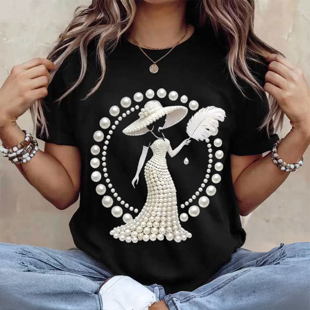 Pearl Lady Graphic Elegant Fashion T-Shirt Elegant Pearls Lady In Hat Shirt Meaningful Gifts